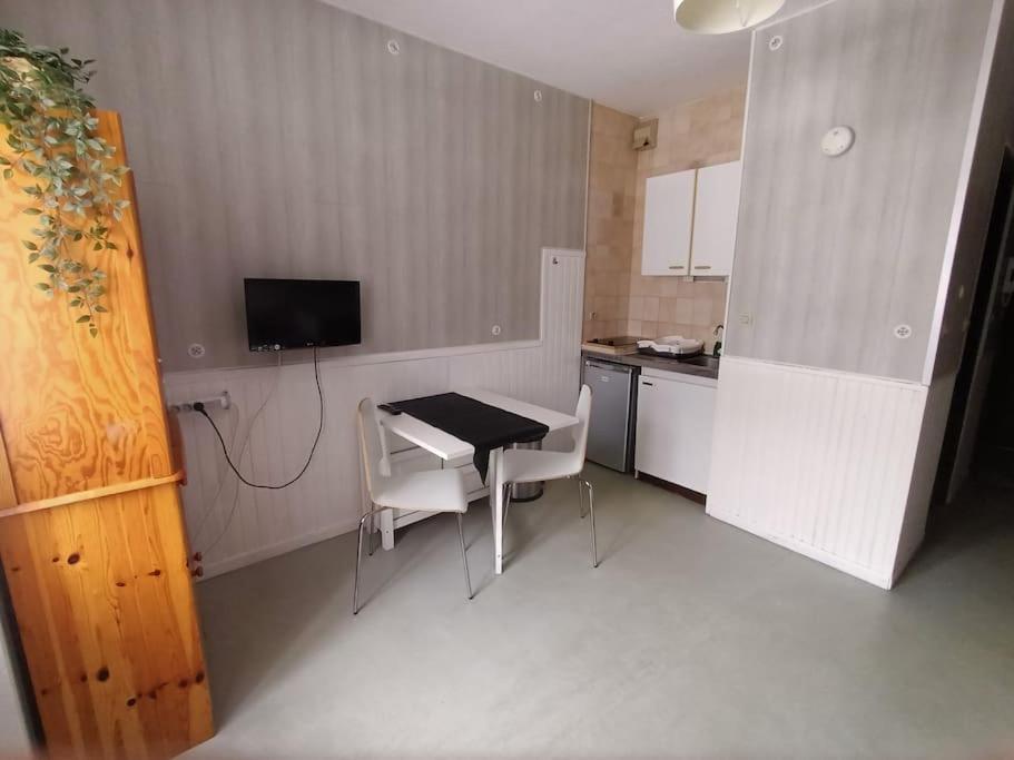 Studio Idealement Situe A Ax Les Thermes Ax-les-Thermes Eksteriør billede